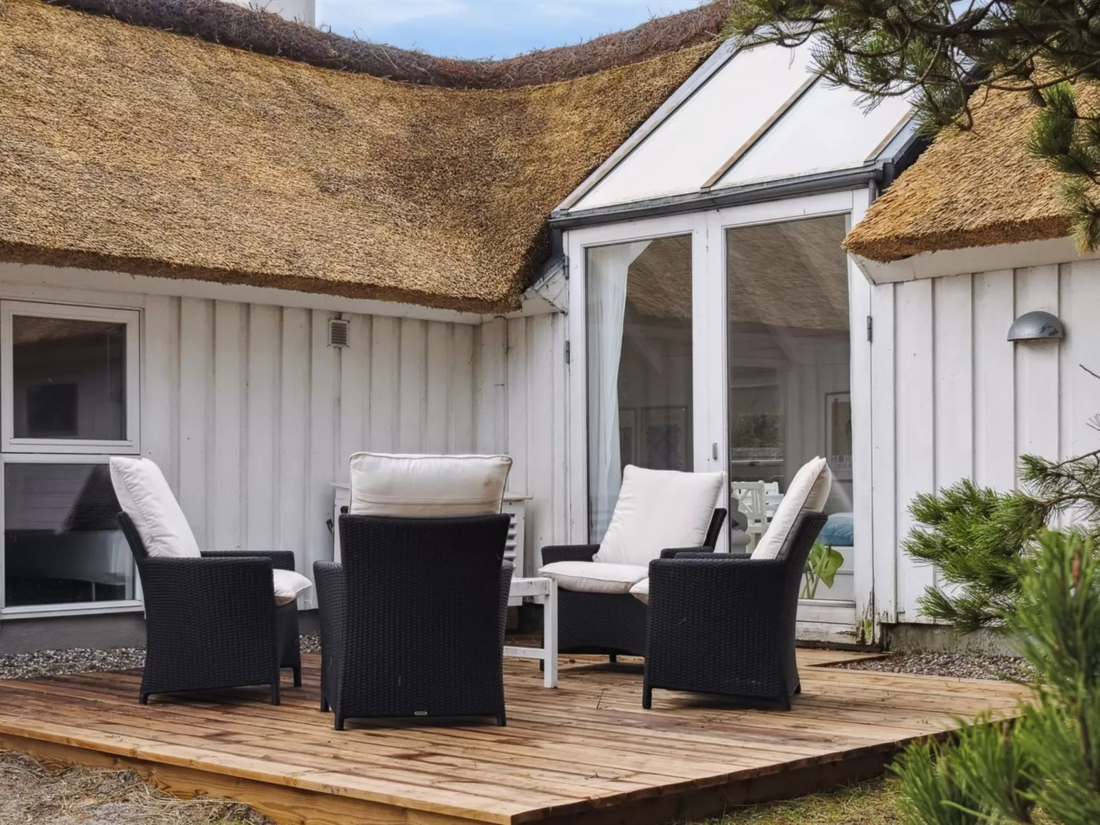"Verner" - 900m from the sea-Binnen