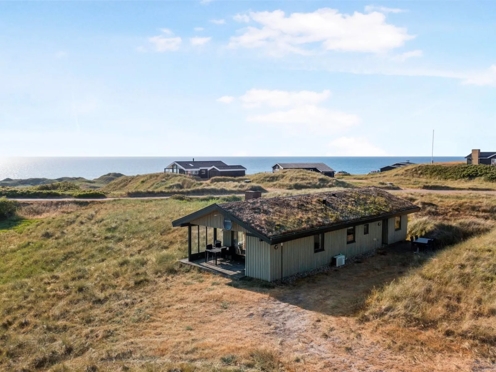 "Pinja" - 400m from the sea-Binnen
