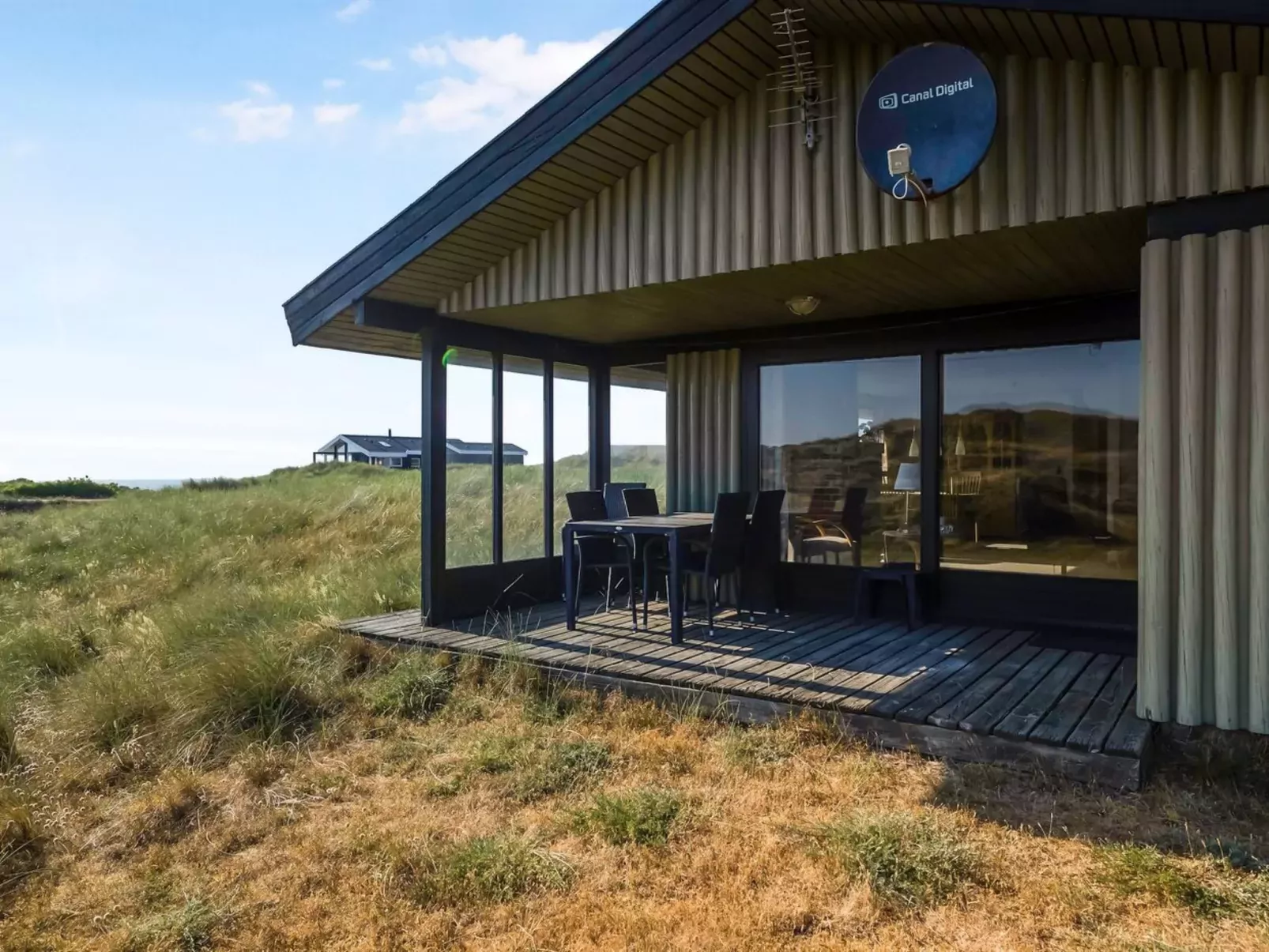 "Pinja" - 400m from the sea-Binnen