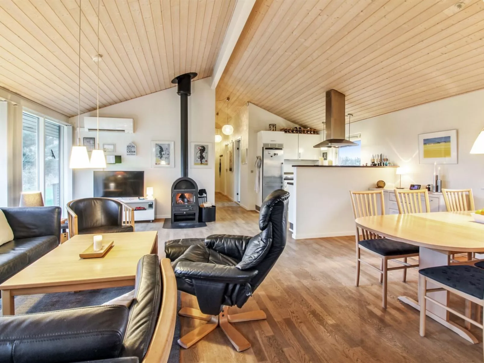 "Joris" - 1.5km from the sea-Binnen