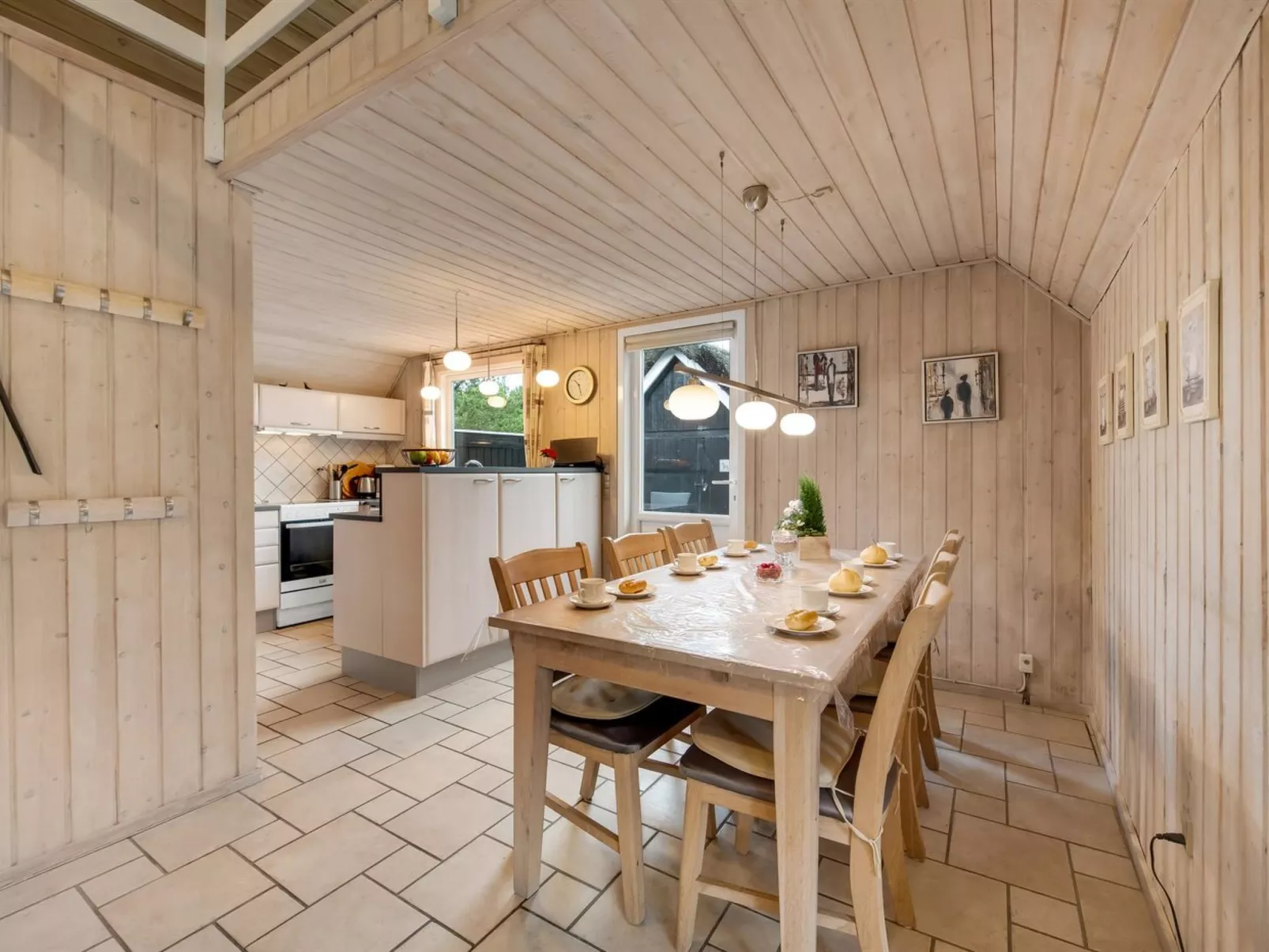 "Patrik" - 1.4km from the sea-Binnen