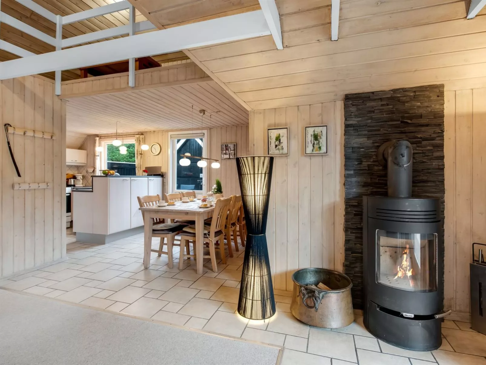 "Patrik" - 1.4km from the sea-Binnen