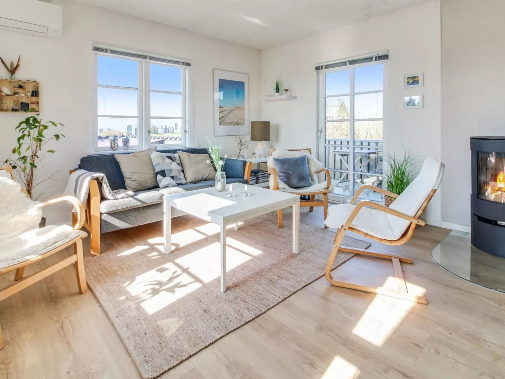 "Sebe" - 300m from the sea-Binnen