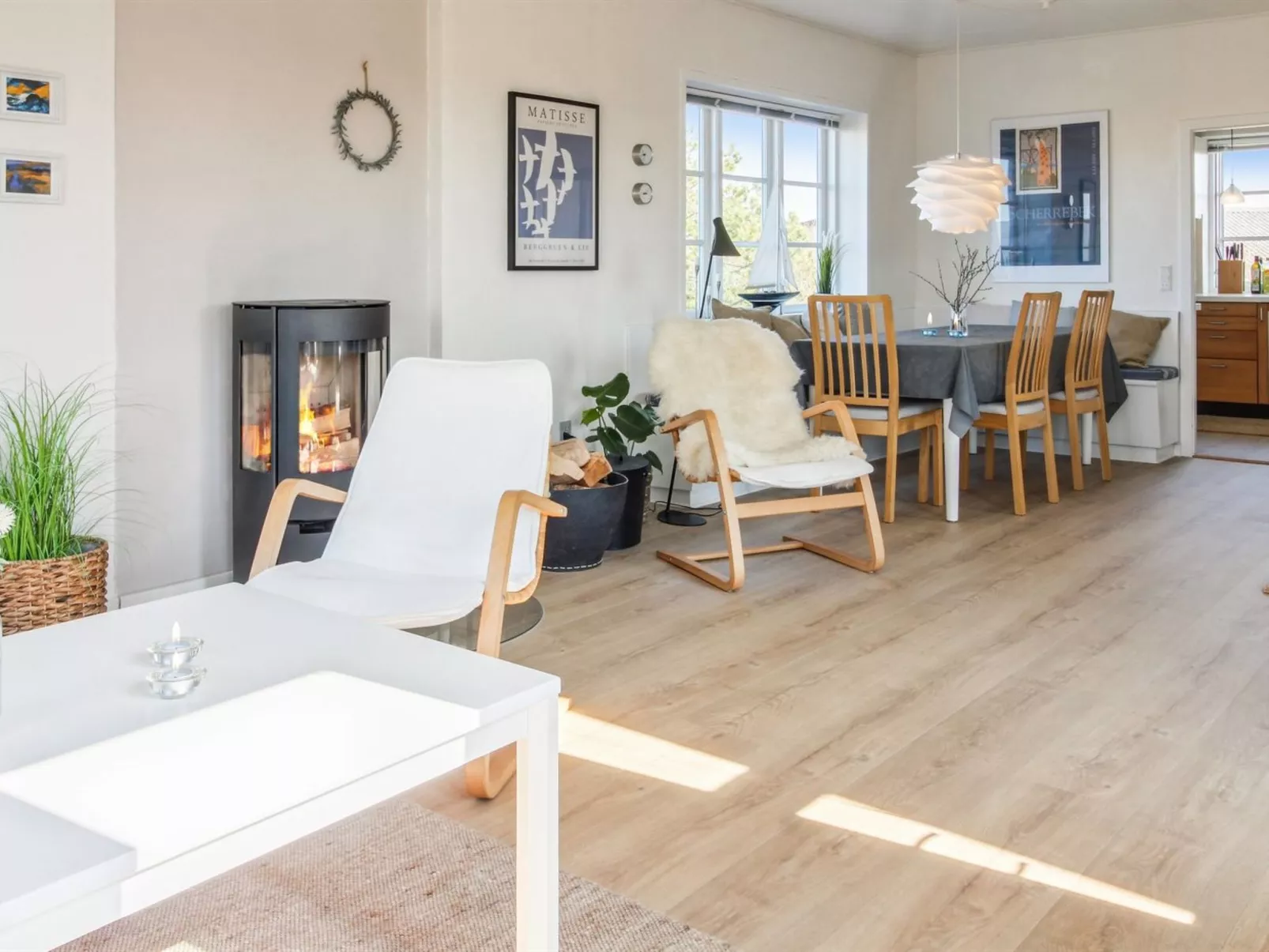 "Sebe" - 300m from the sea-Binnen