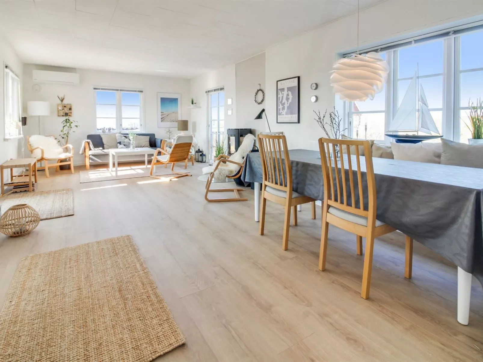 "Sebe" - 300m from the sea-Binnen
