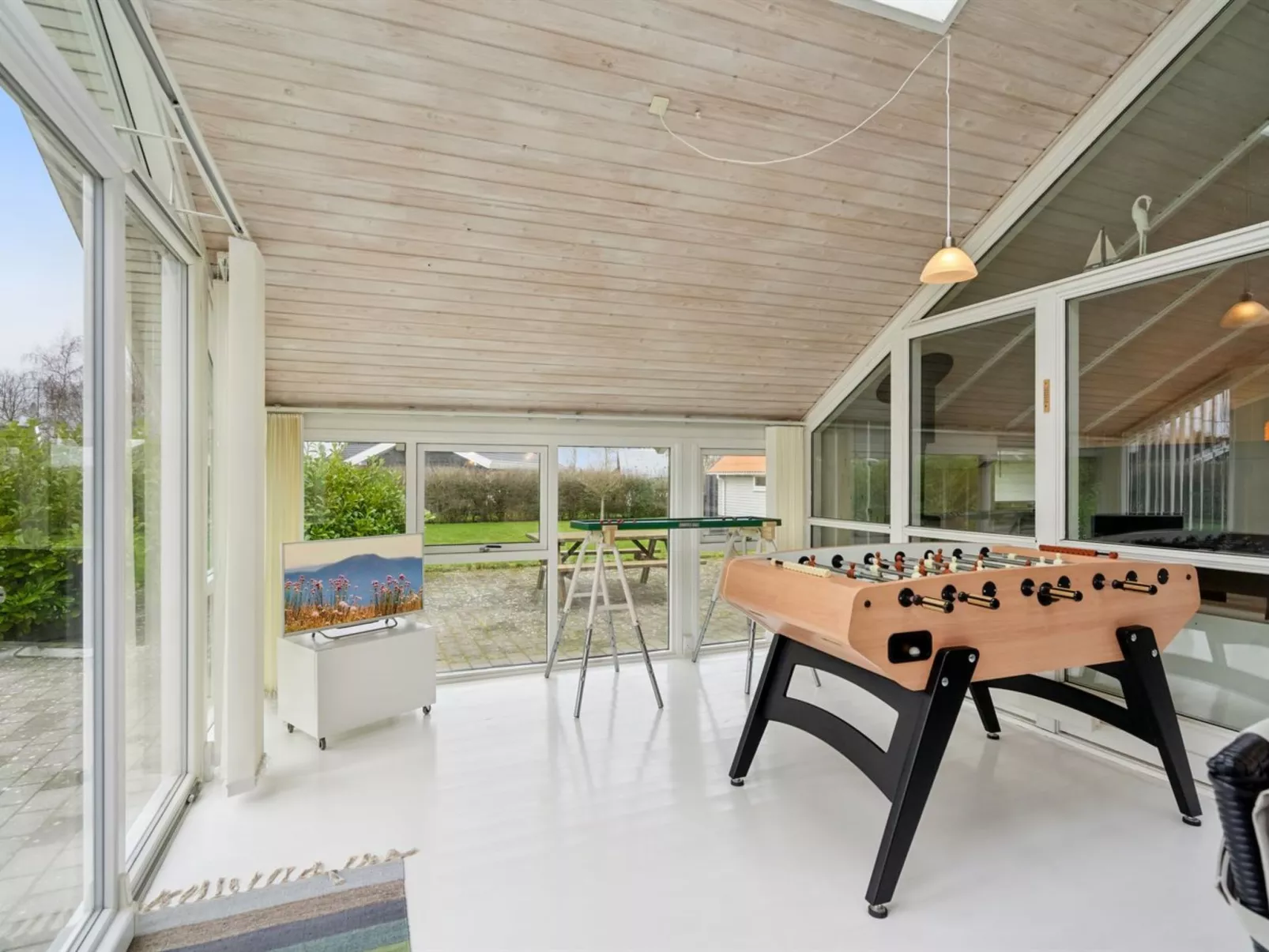 "Chrisse" - 250m from the sea-Binnen