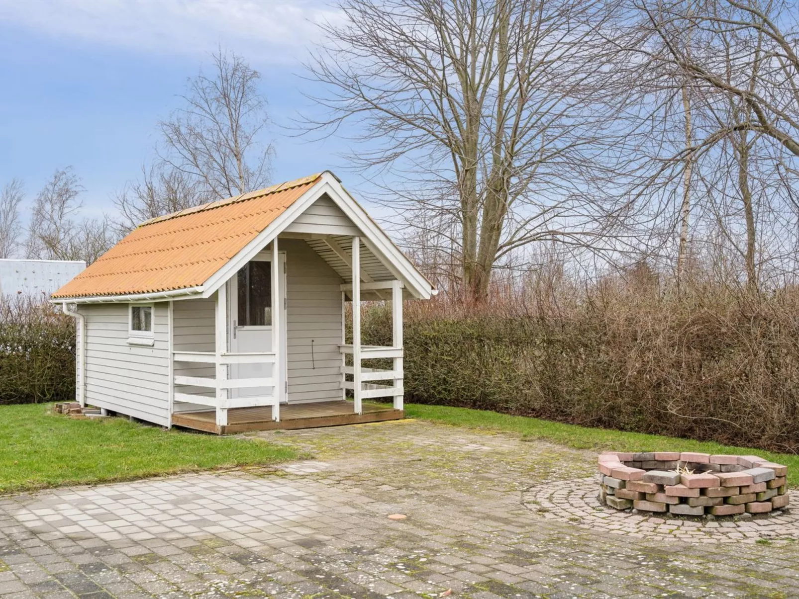 "Chrisse" - 250m from the sea-Buiten