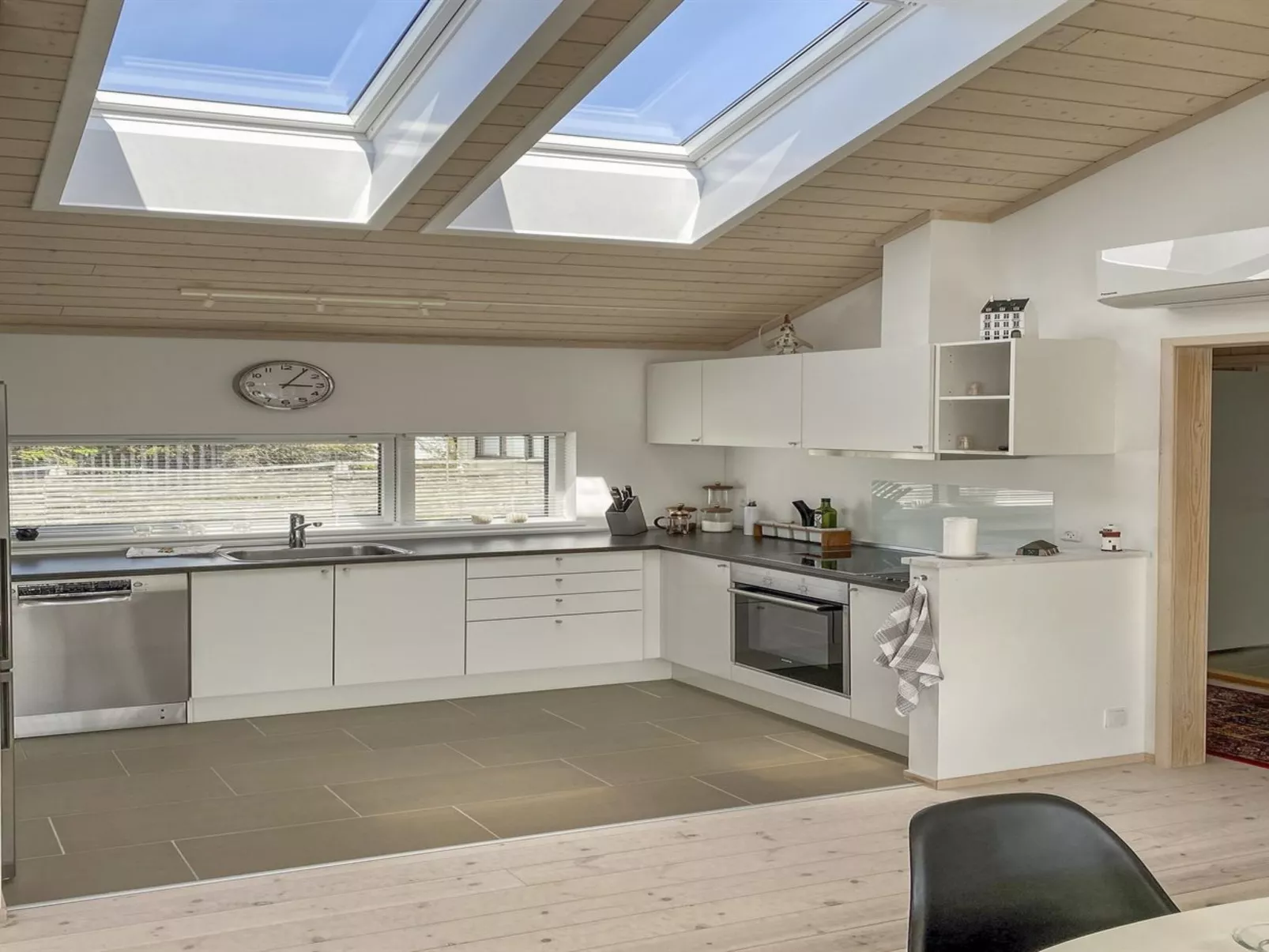 "Telma" - 200m from the sea-Binnen