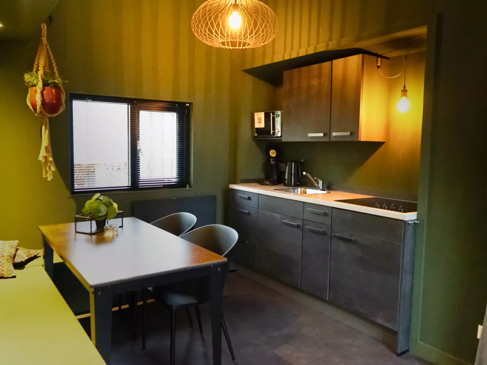Tiny House 4-Binnen
