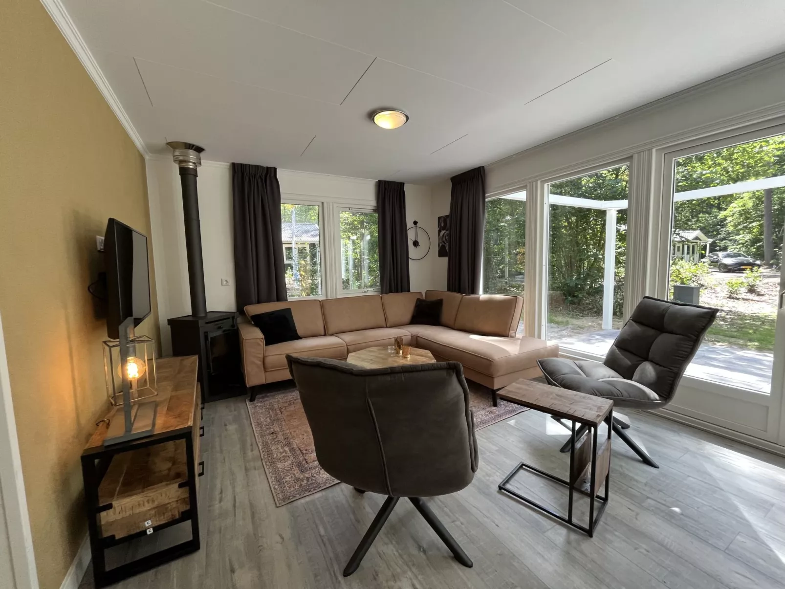 Fins Chalet-Binnen