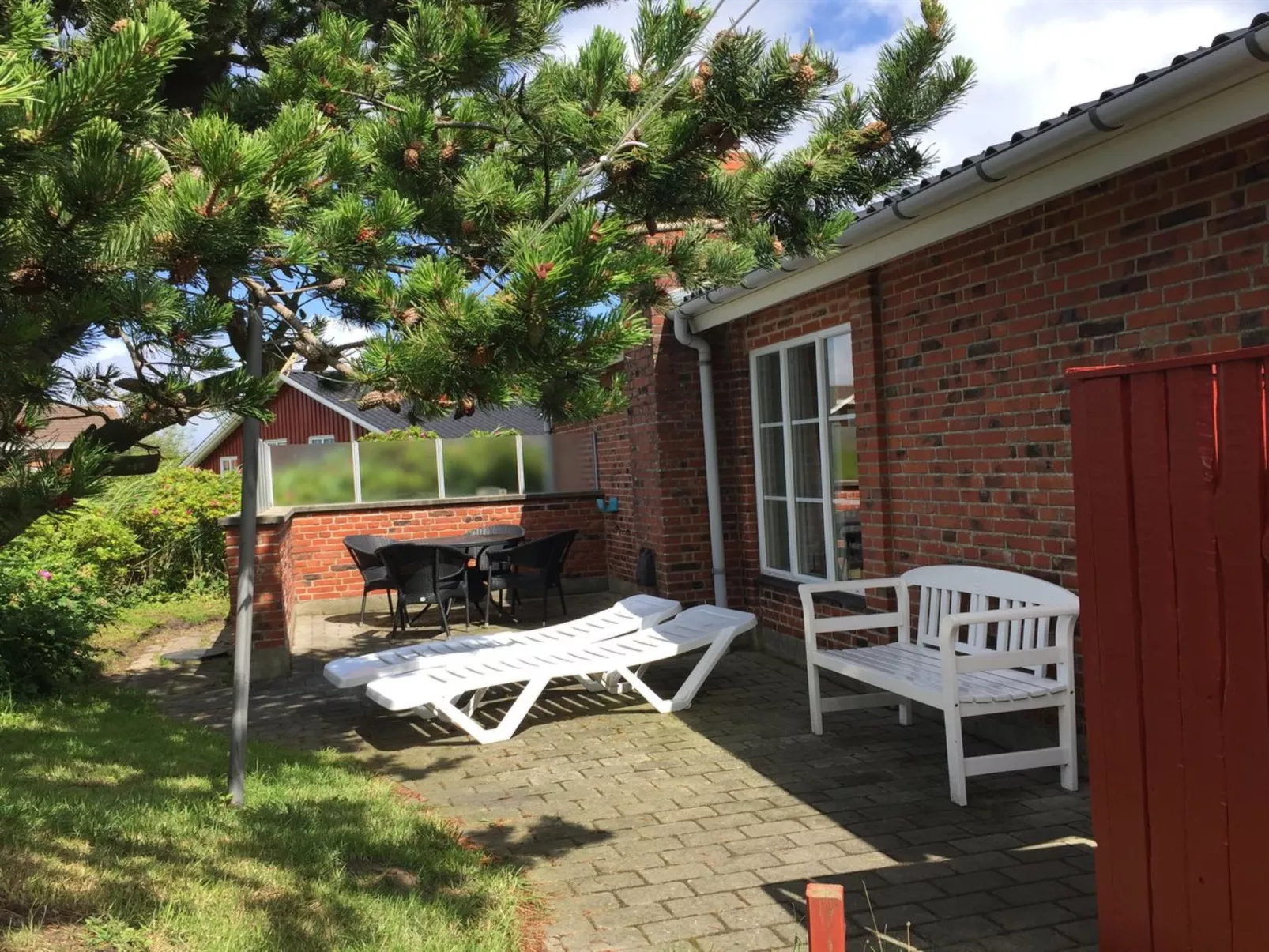 "Hendrine" - 500m from the sea-Buiten