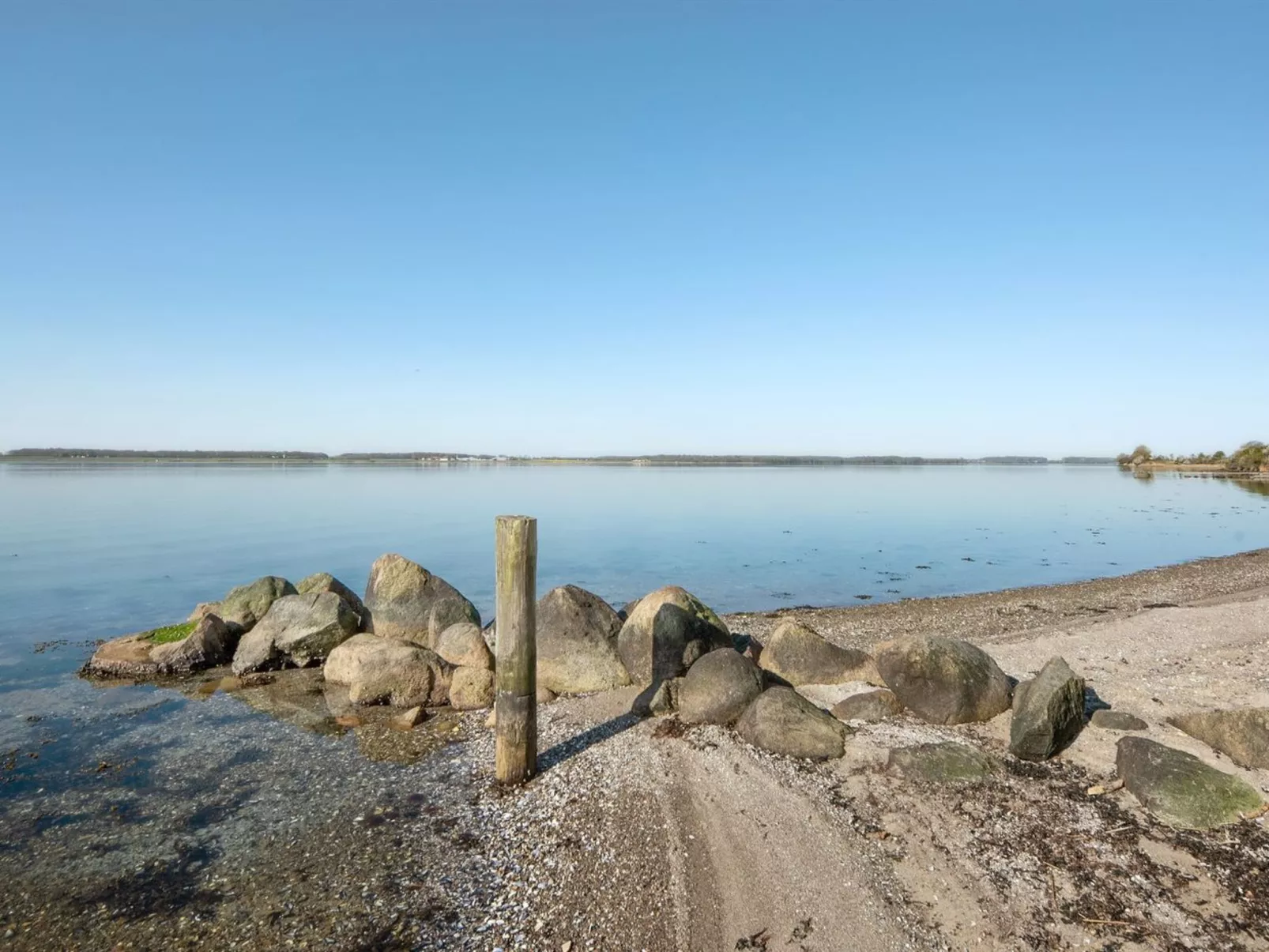 "Ermelinda" - 900m to the inlet-Buiten
