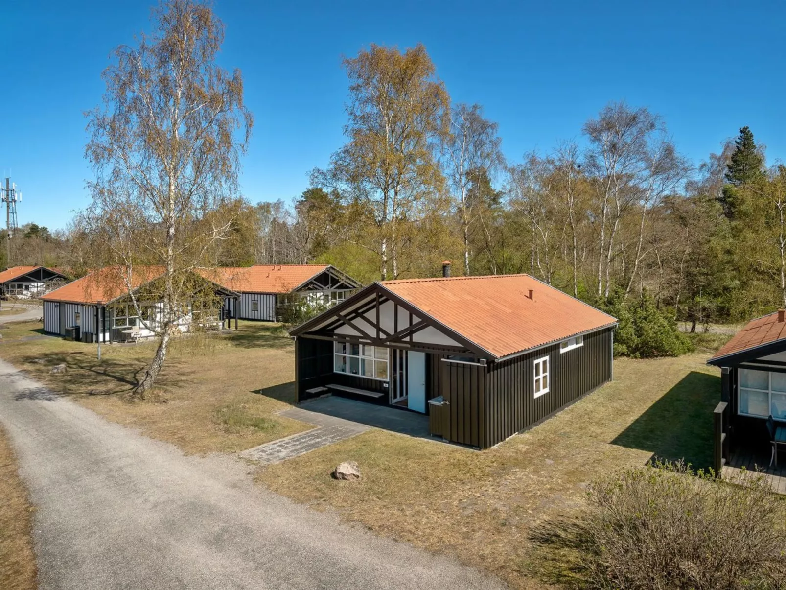 "Elenor" - 300m from the sea-Binnen
