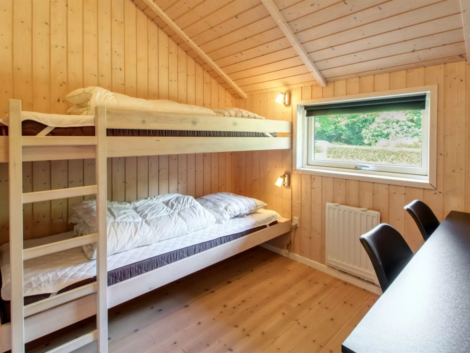 "Sanna" - 30km from the sea-Binnen