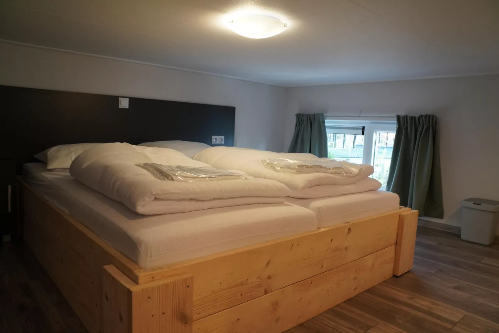 Vakantiepark De Rimboe & De Woeste Hoogte 41-Slaapkamer