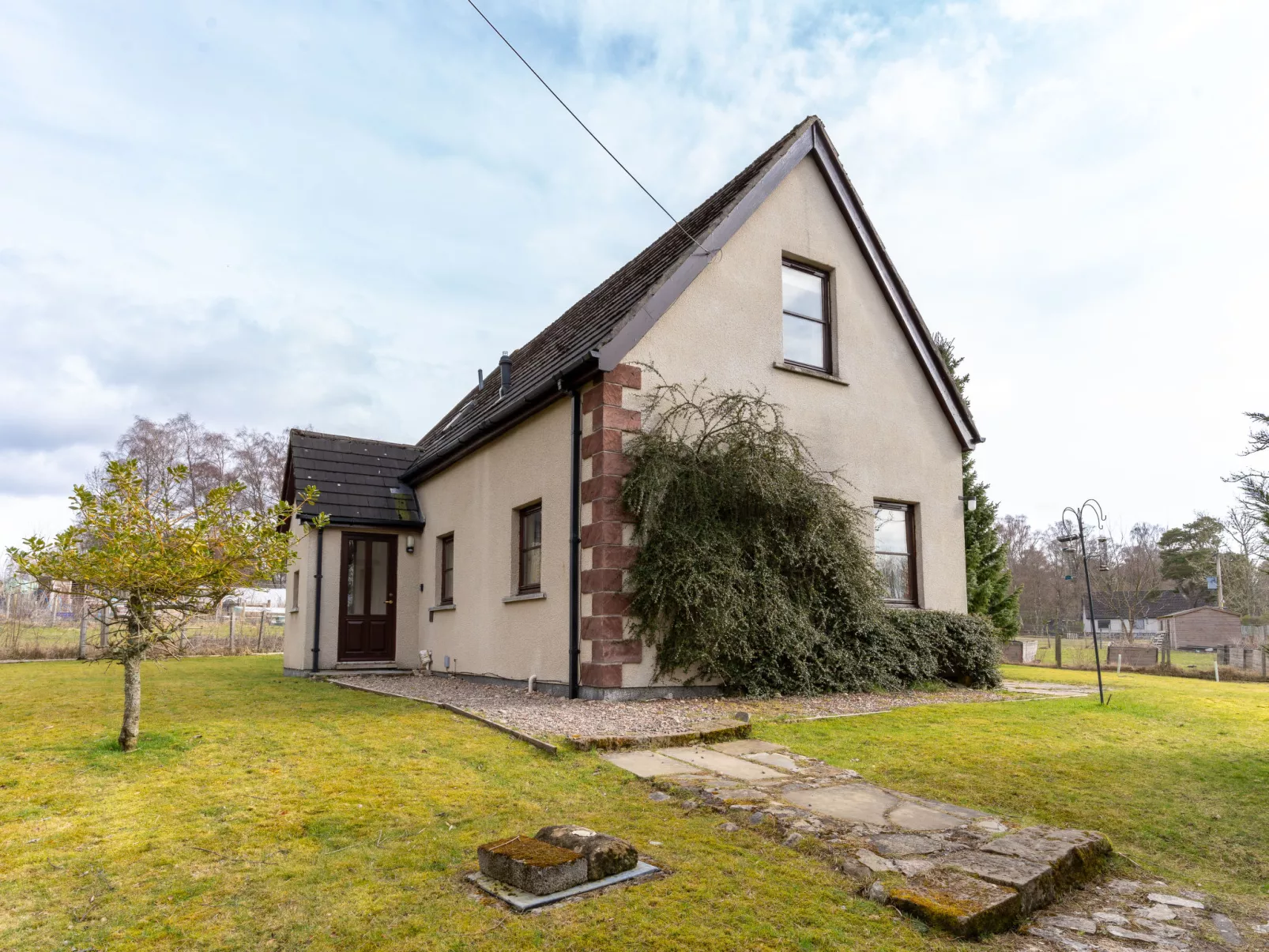Lower Curr-Buiten
