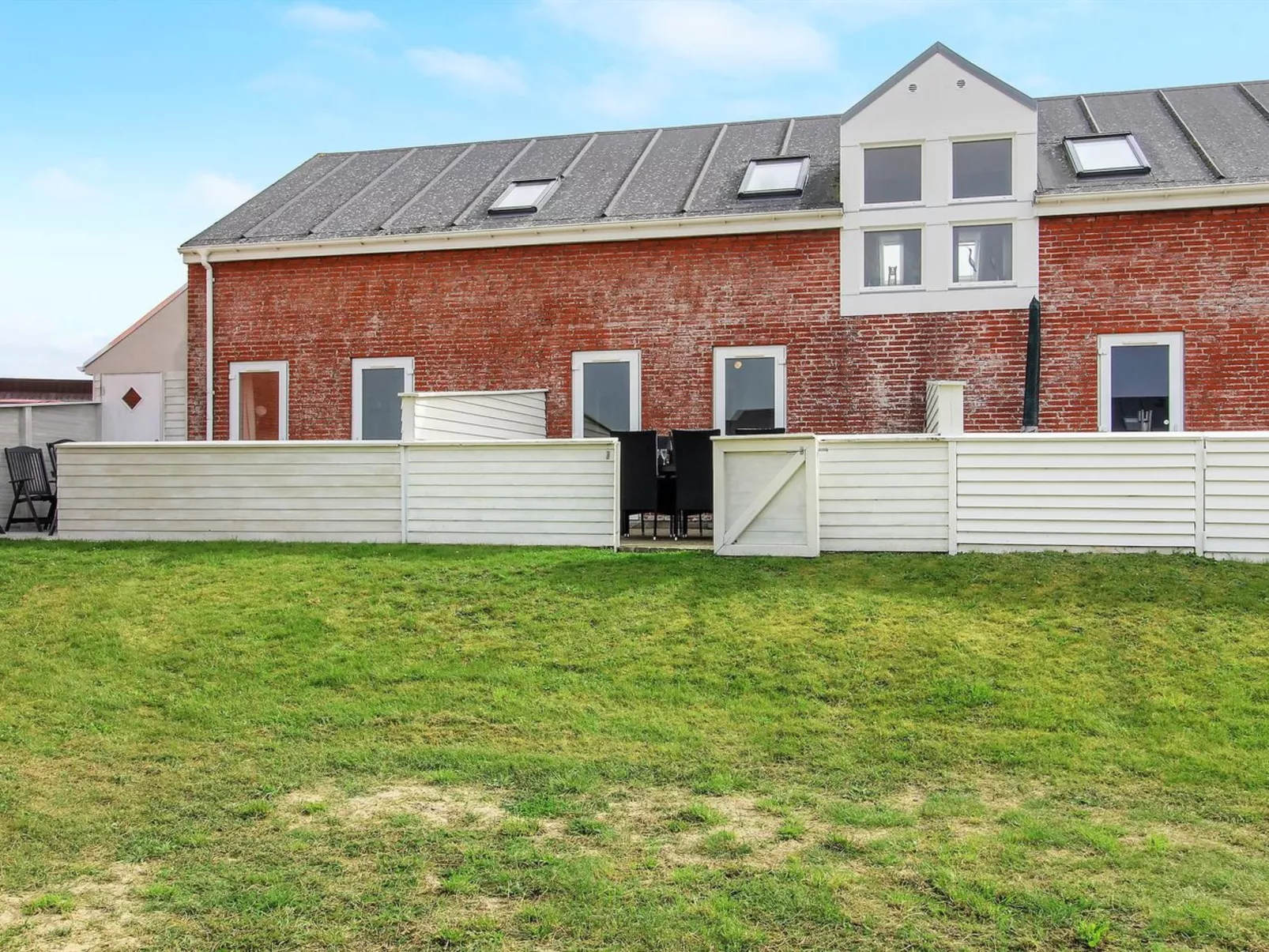 "Ilka" - 2.3km from the sea-Buiten