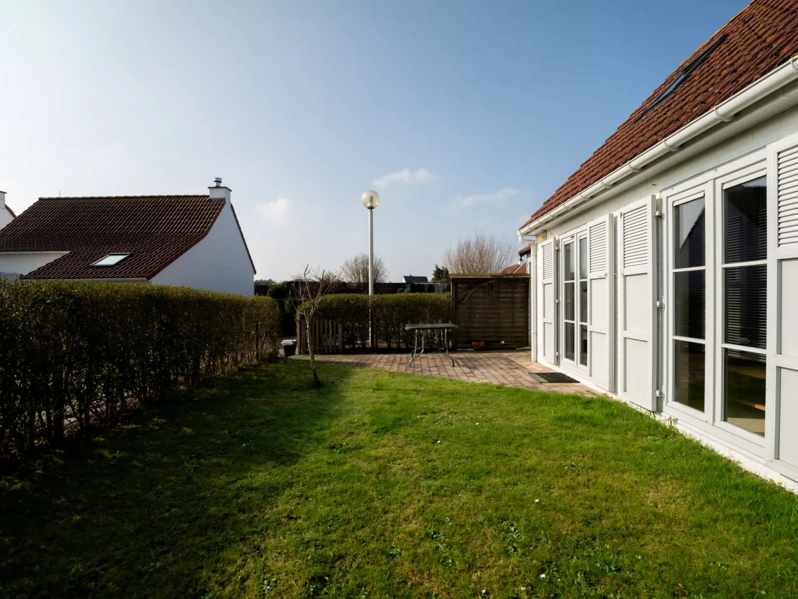 Vissershuis 92 with parking-Buiten