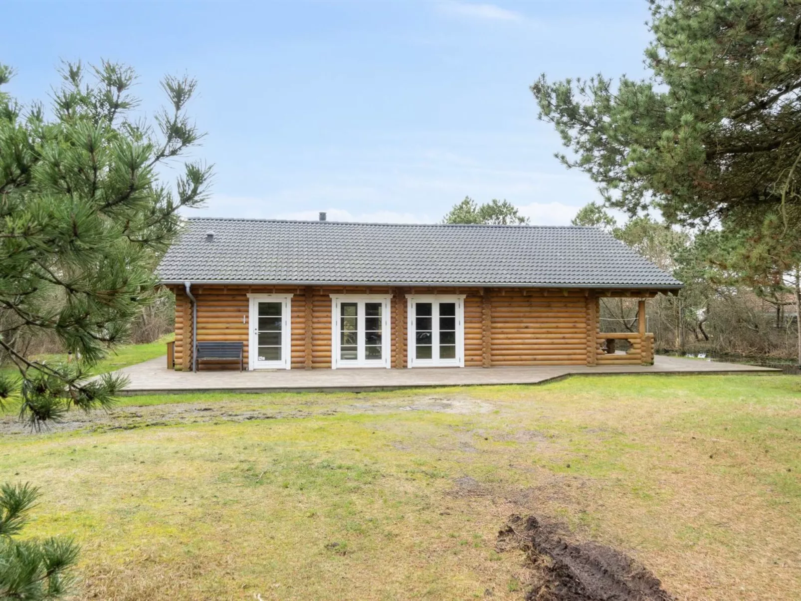 "Luzy" - 1km from the sea-Buiten