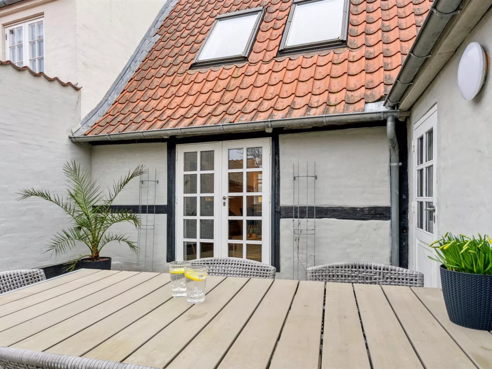 "Zezilie" - 500m from the sea-Buiten