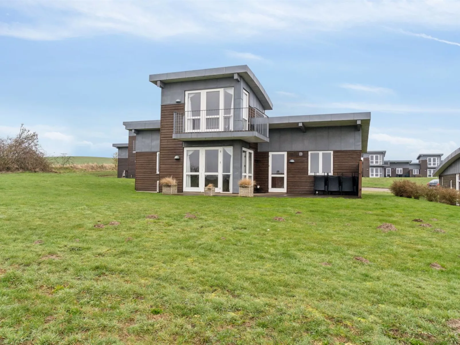 "Halvor" - 275m from the sea-Buiten