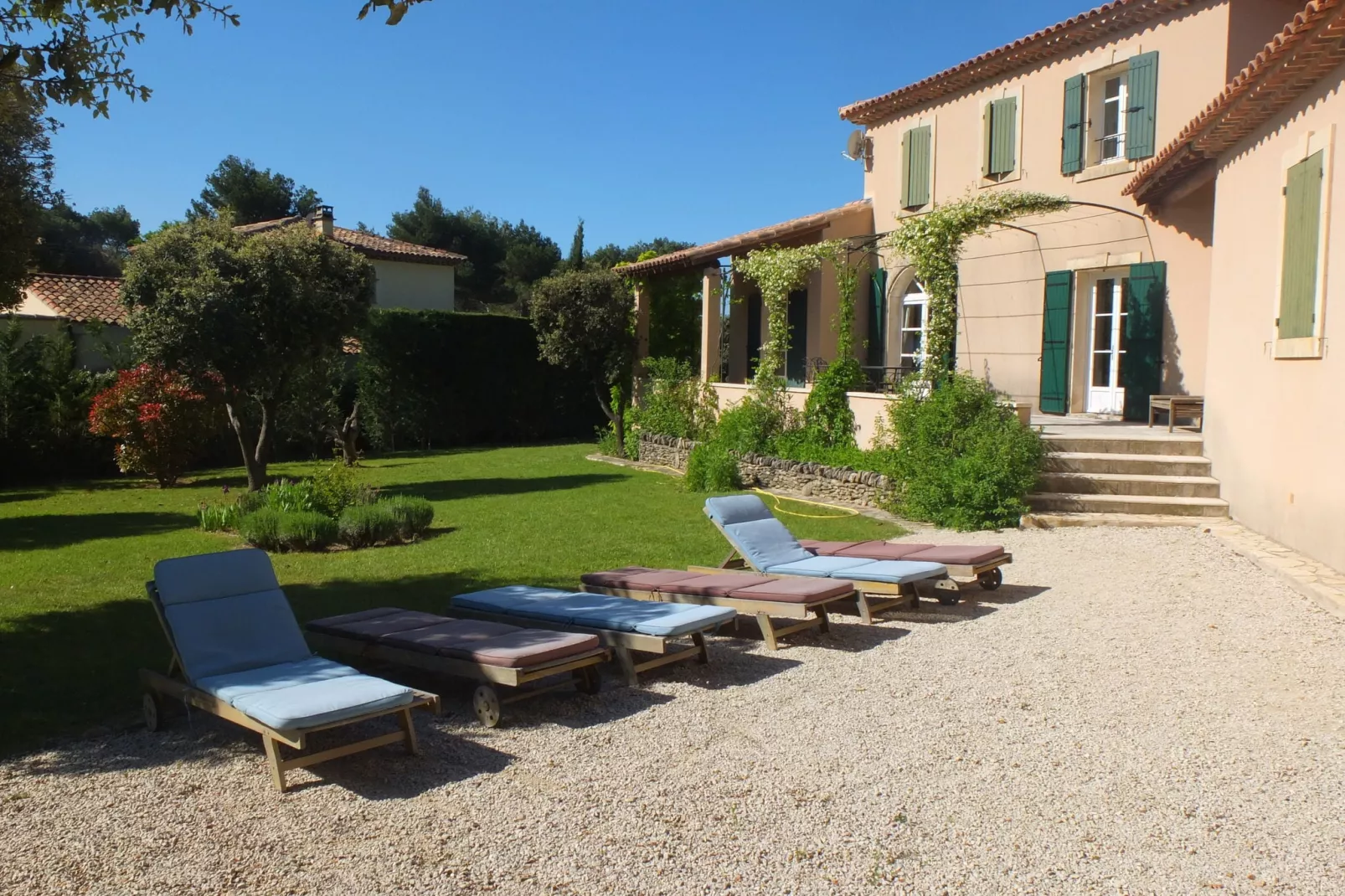 La Bastide Clémentine - Buitenkant zomer