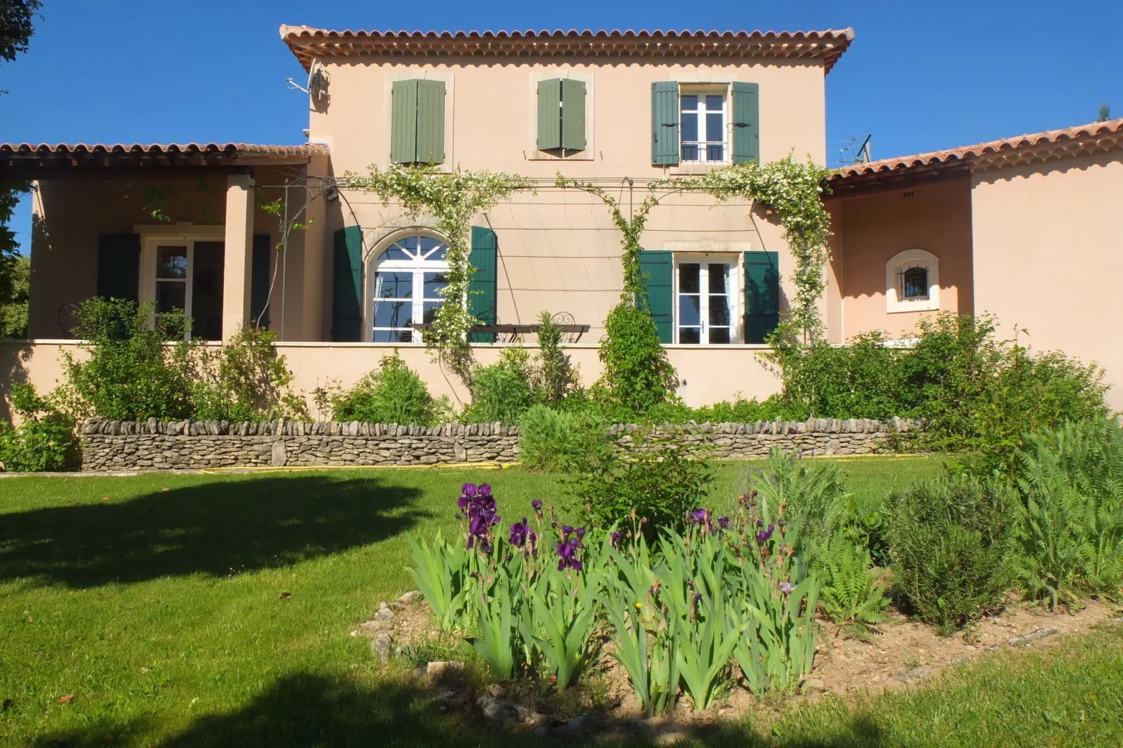 La Bastide Clémentine - Buitenkant zomer