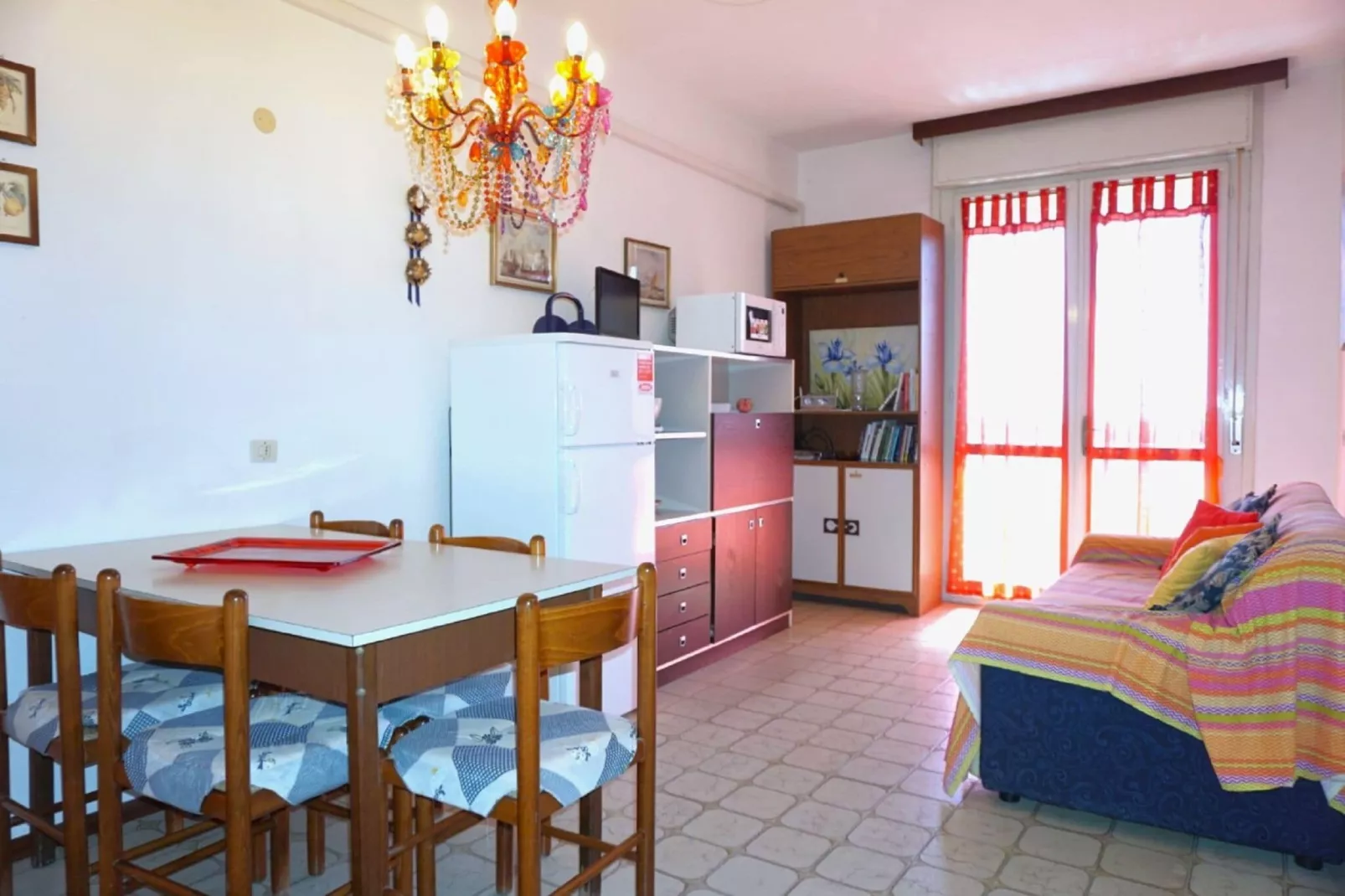 Caravella 75-Woonkamer