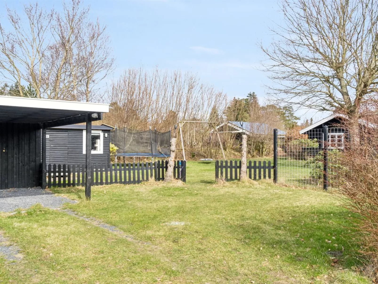 "Tjark" - 1.0km from the sea