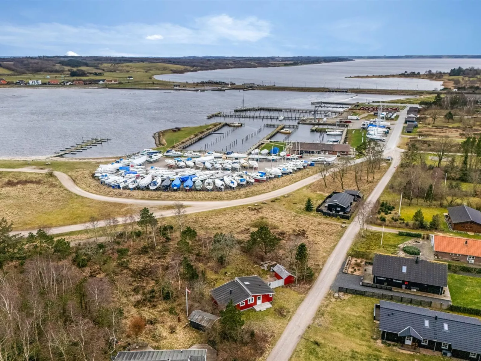 "Bosi" - 100m to the inlet-Buiten