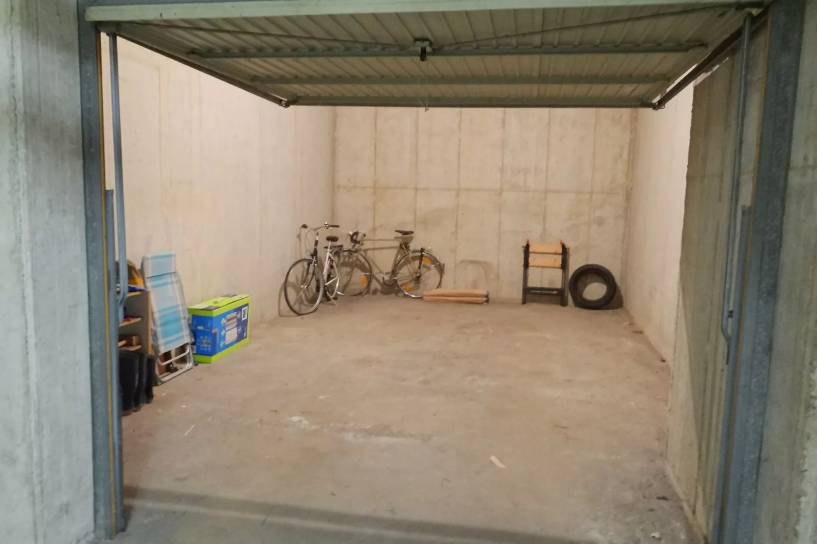 NEREIDEN E 168/0201GAR LIFT 1-Faciliteiten