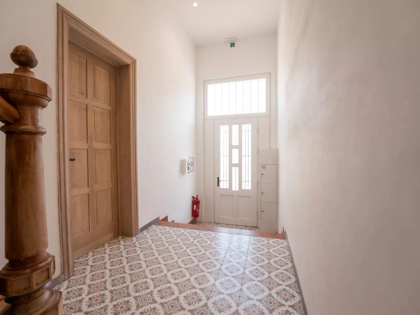 Historical and spacious "La Tourelle I"-Binnen