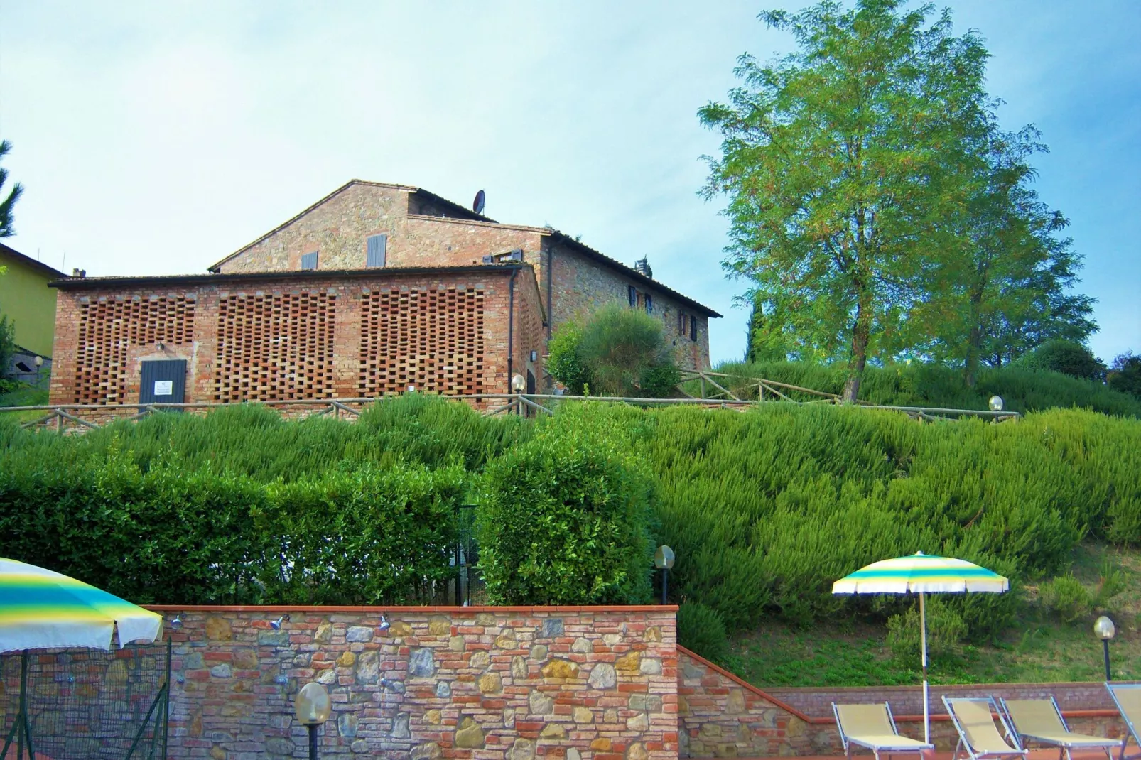 Il Poggiale-apt 9-Buitenkant zomer