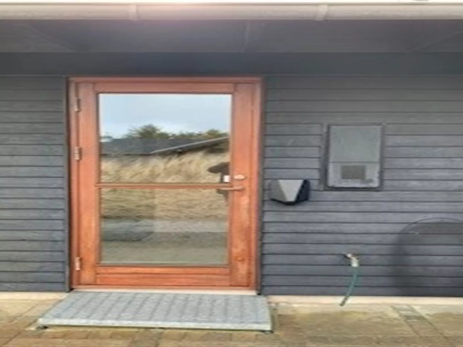 "Nannah" - 100m from the sea-Buiten