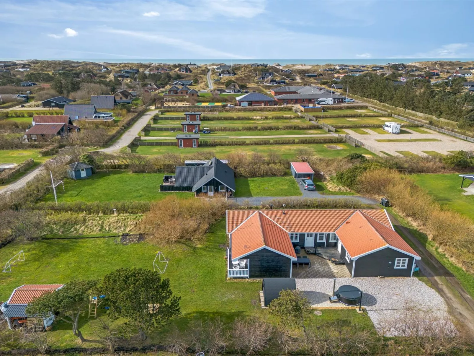 "Torhild" - 700m from the sea-Buiten