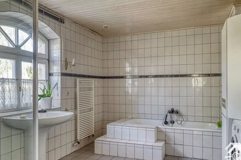 18511-Badkamer