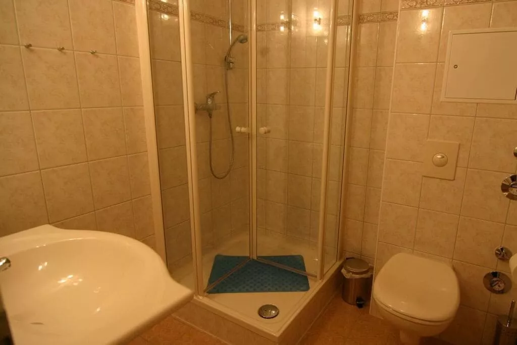 263512-Badkamer