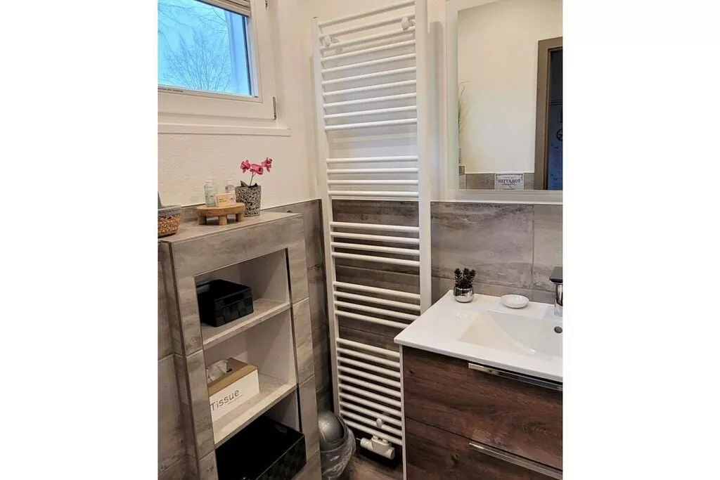 383065-Badkamer
