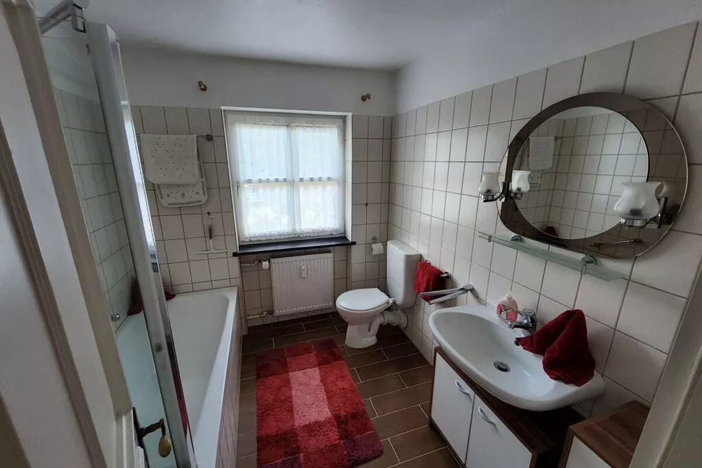 394156-Badkamer