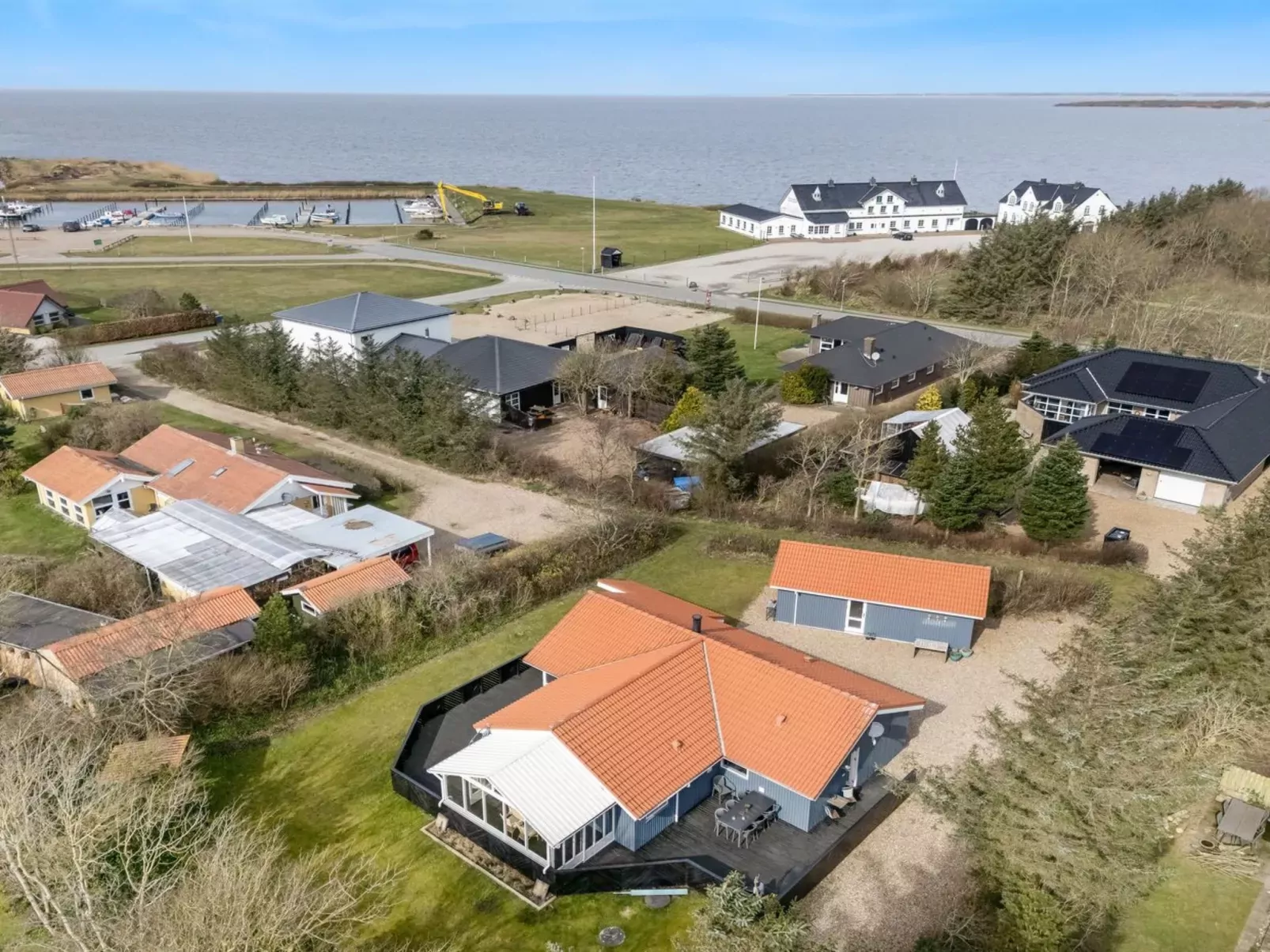 "Ingelis" - 150m to the inlet-Buiten