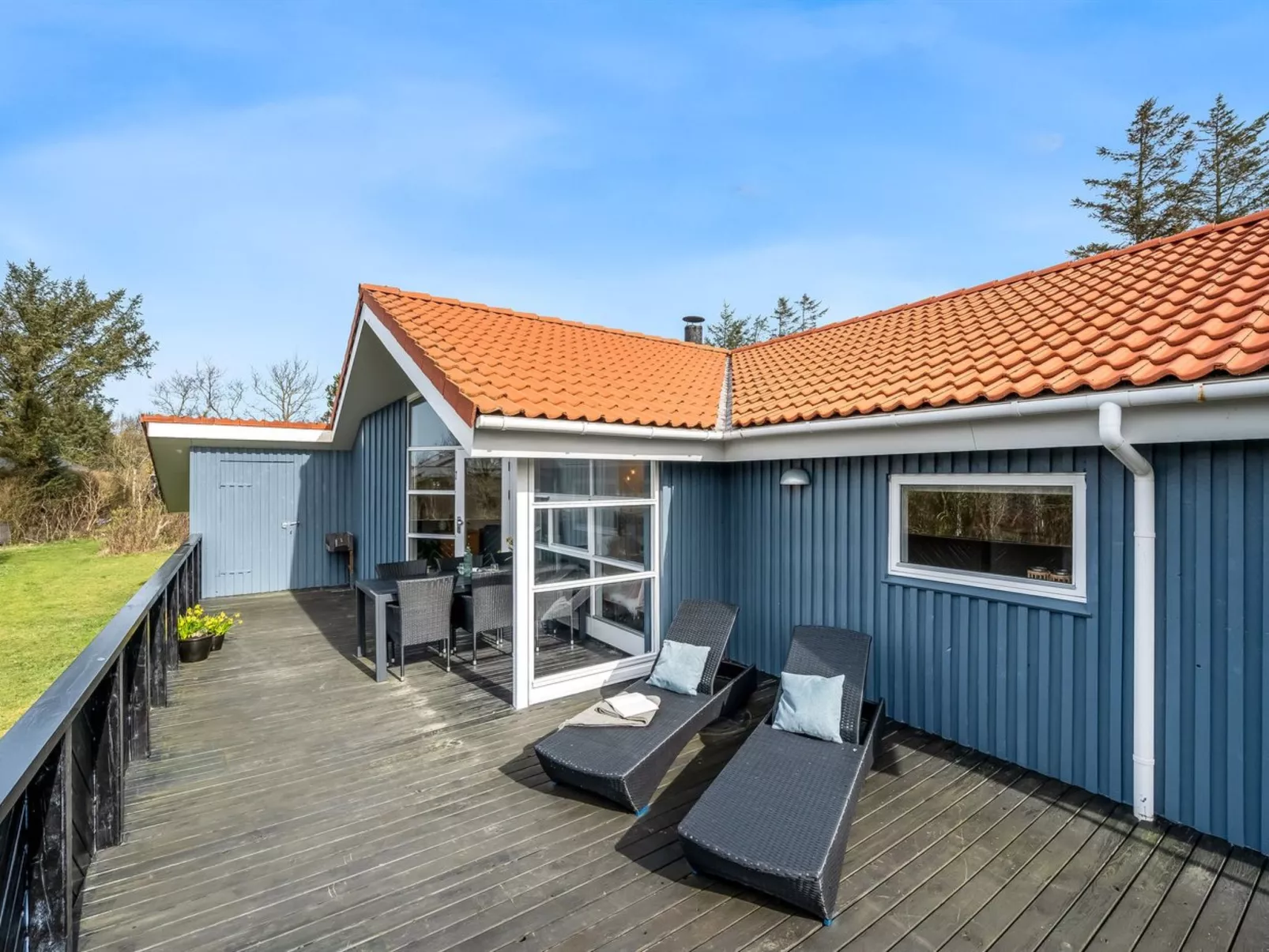 "Ingelis" - 150m to the inlet-Buiten