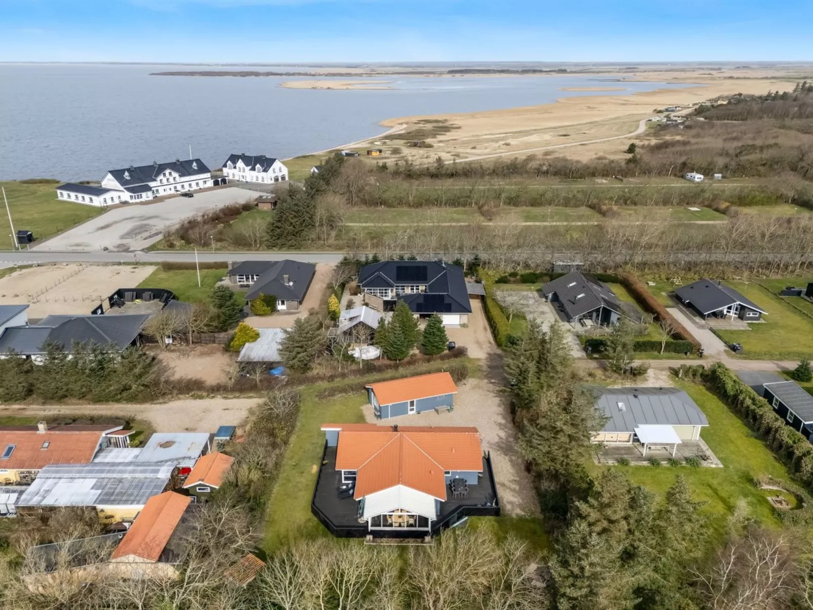 "Ingelis" - 150m to the inlet-Buiten