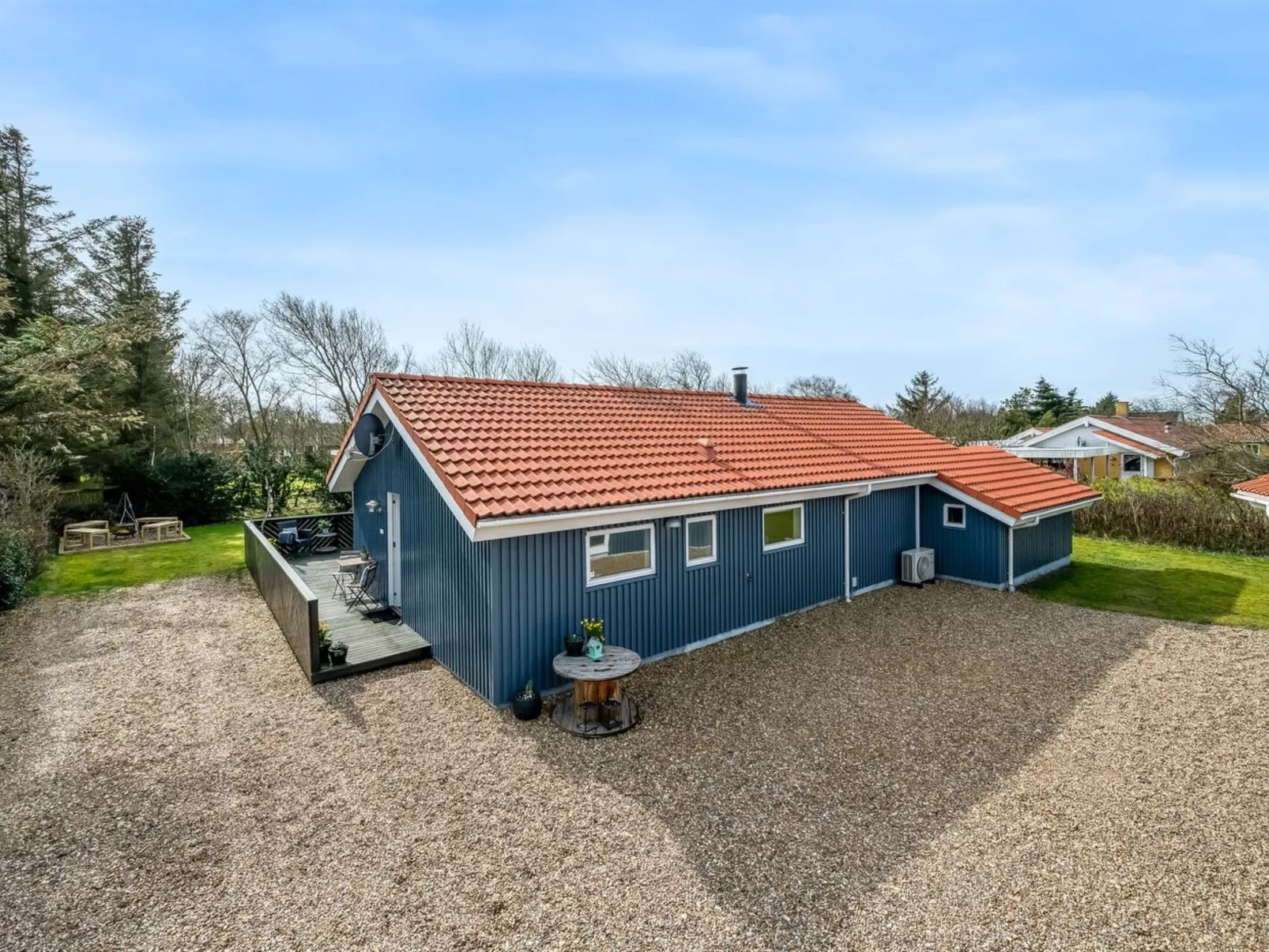 "Ingelis" - 150m to the inlet-Buiten