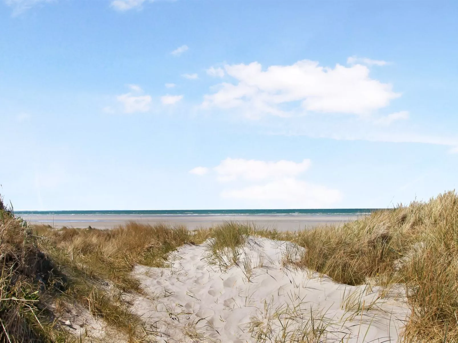 "Matild" - 800m from the sea-Buiten