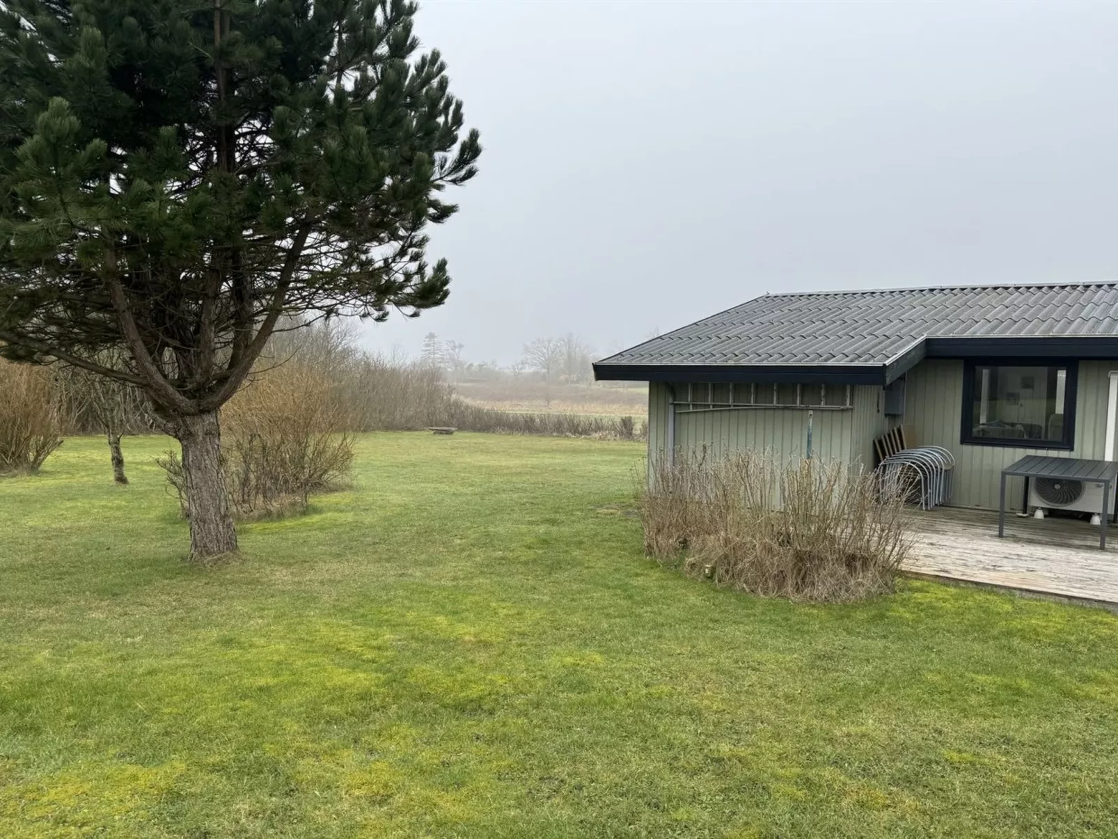 "Jule" - 1.3km to the inlet-Buiten