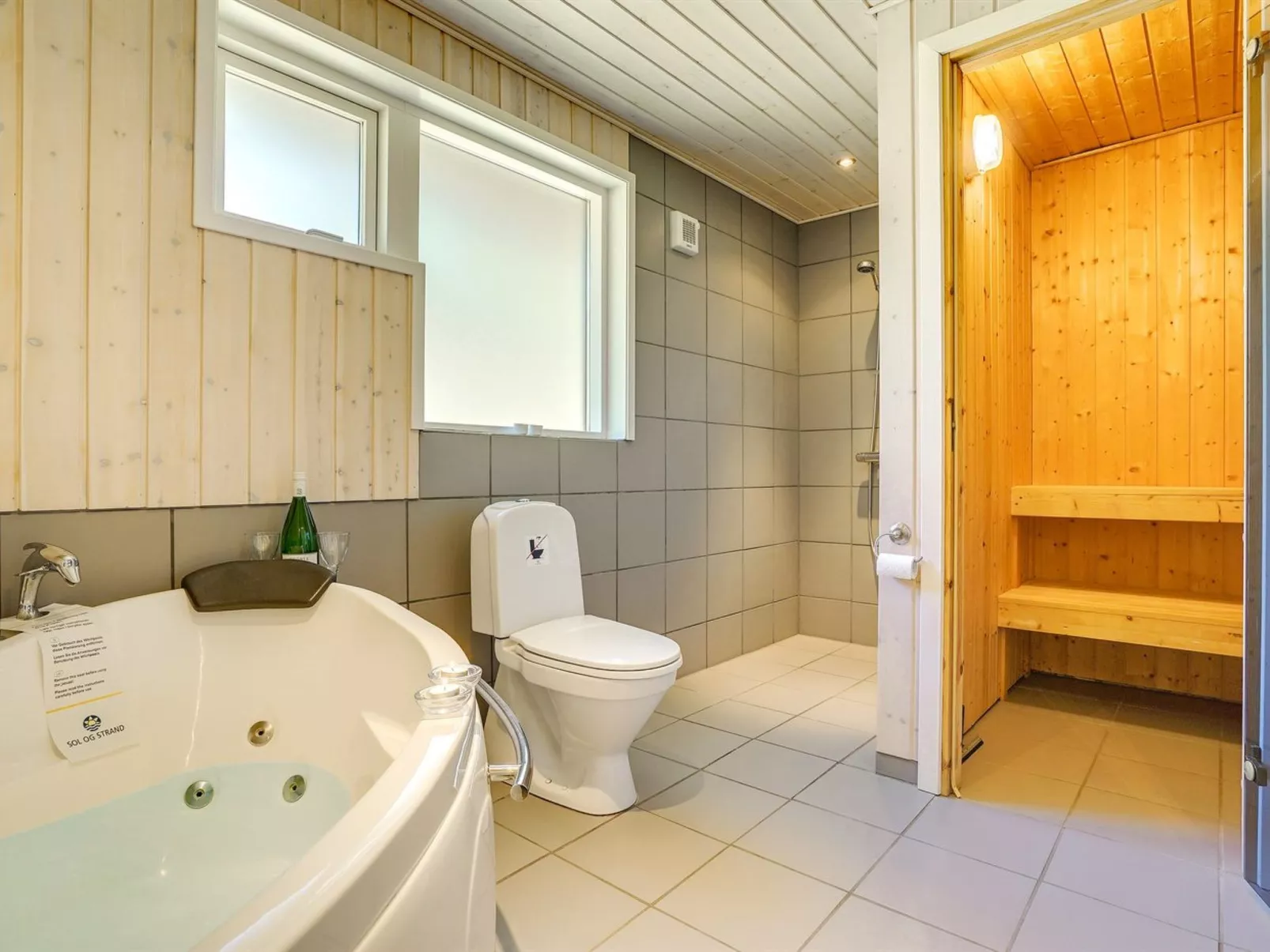 "Dix" - 900m from the sea-Binnen