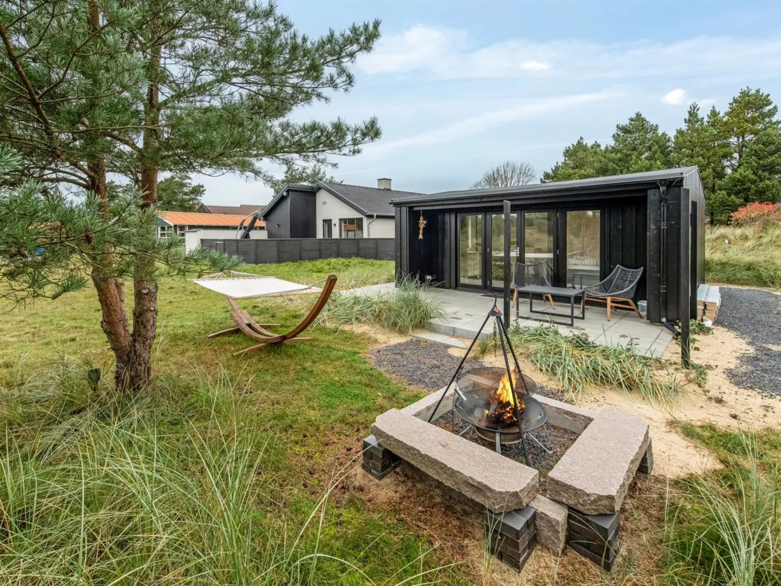 "Nona" - 1.1km from the sea
