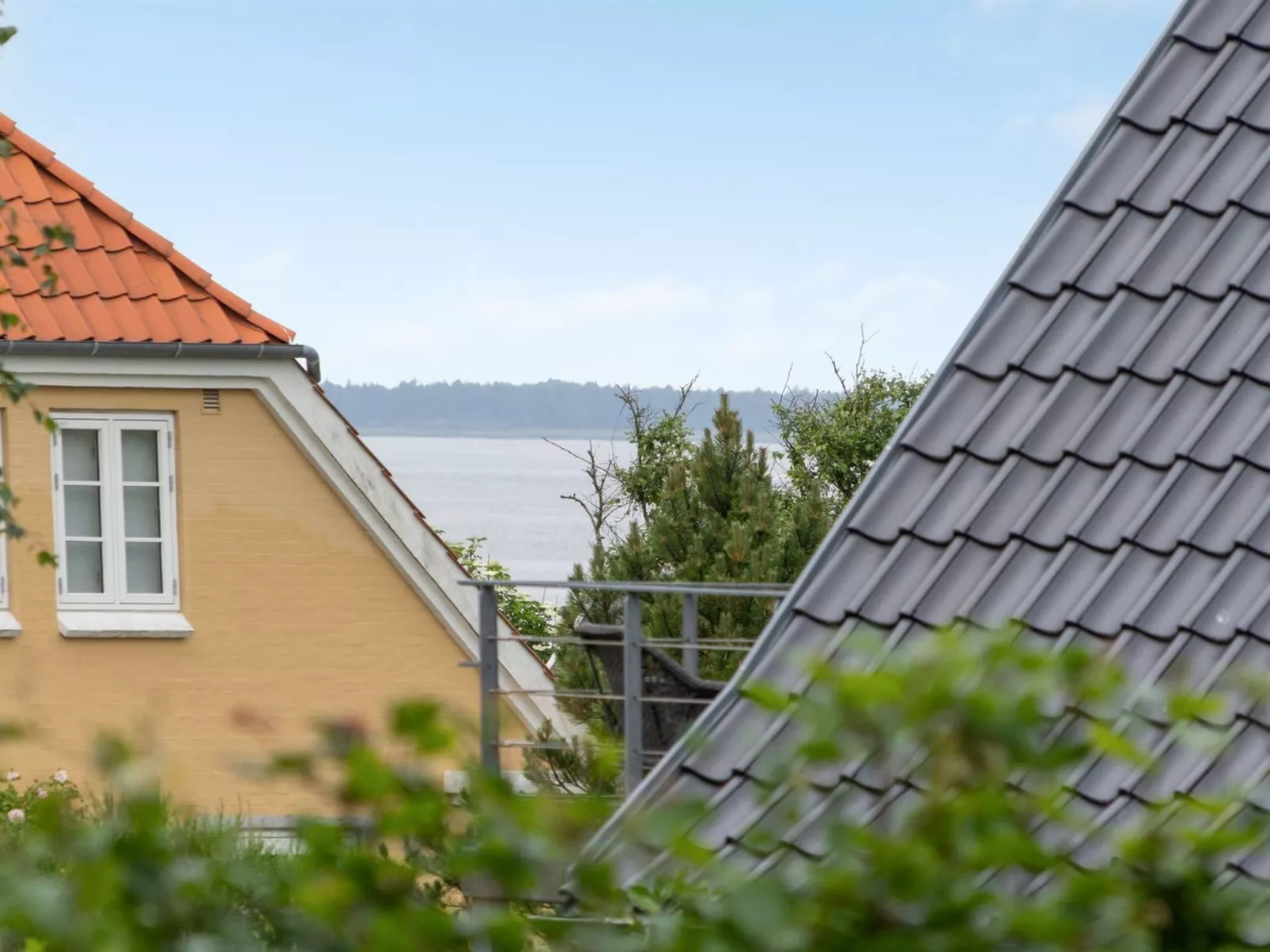 "Jörgen" - 100m from the sea-Buiten