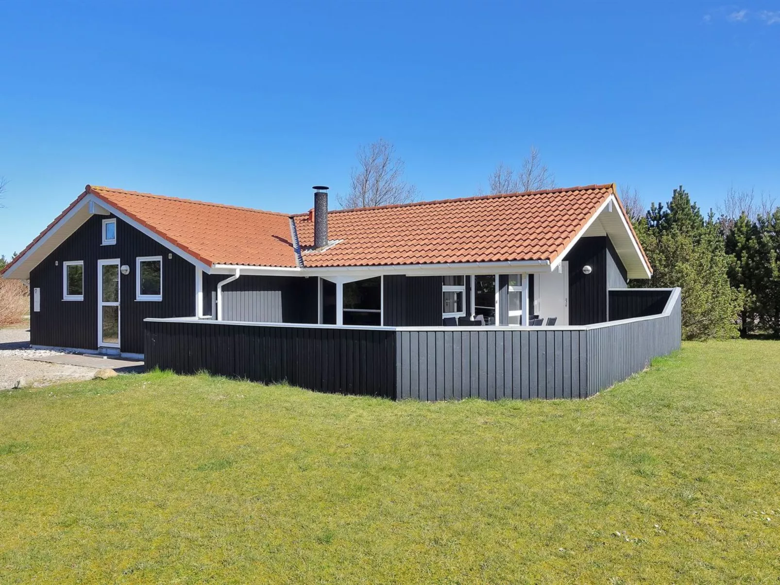 "Stense" - 900m from the sea