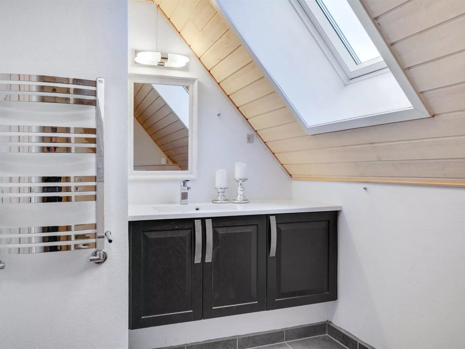 "Adia" - 300m from the sea-Binnen
